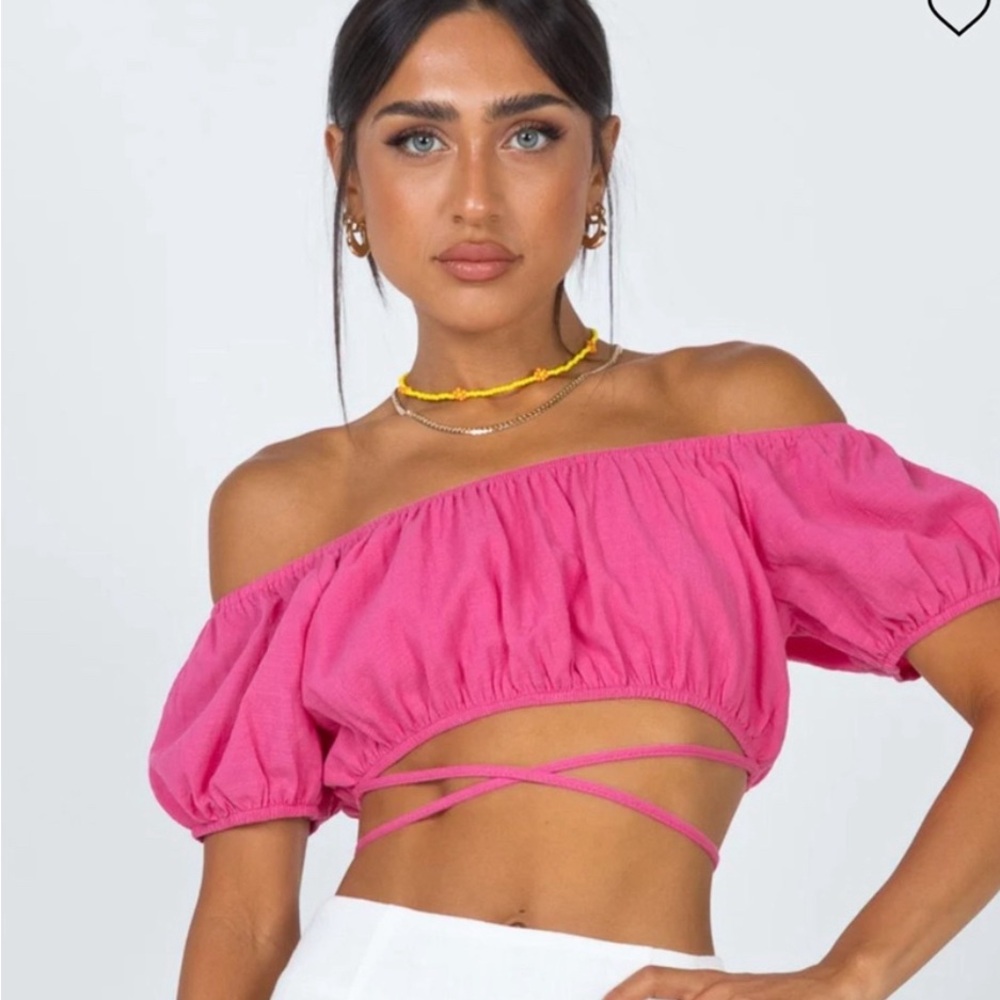 Princess Polly Carrington crop top (pink)